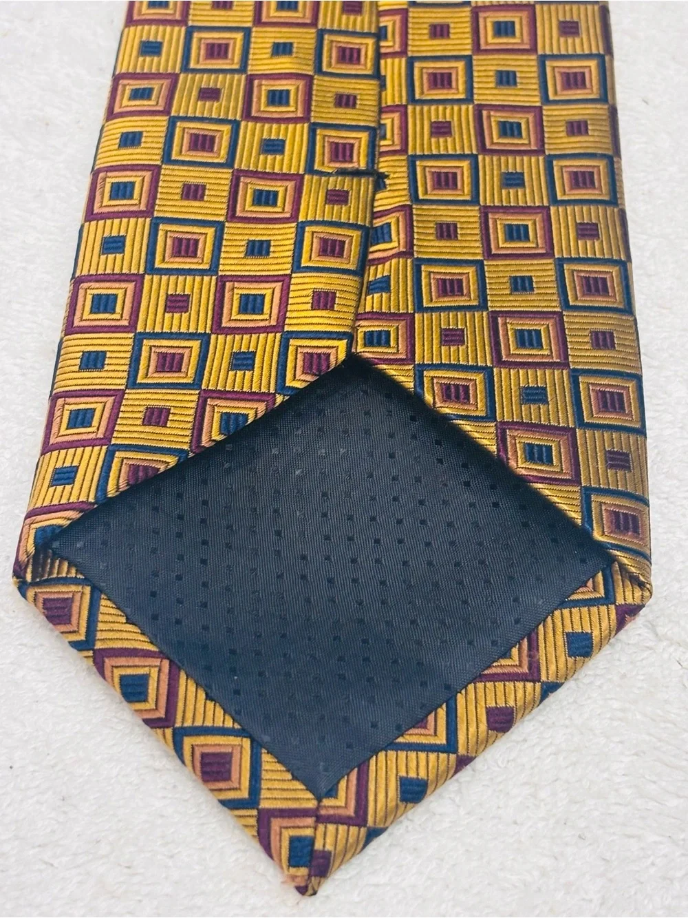 Tango classic geometric